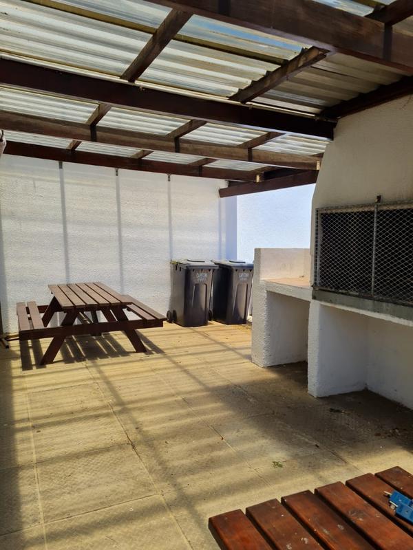 To Let 2 Bedroom Property for Rent in Table View Western Cape